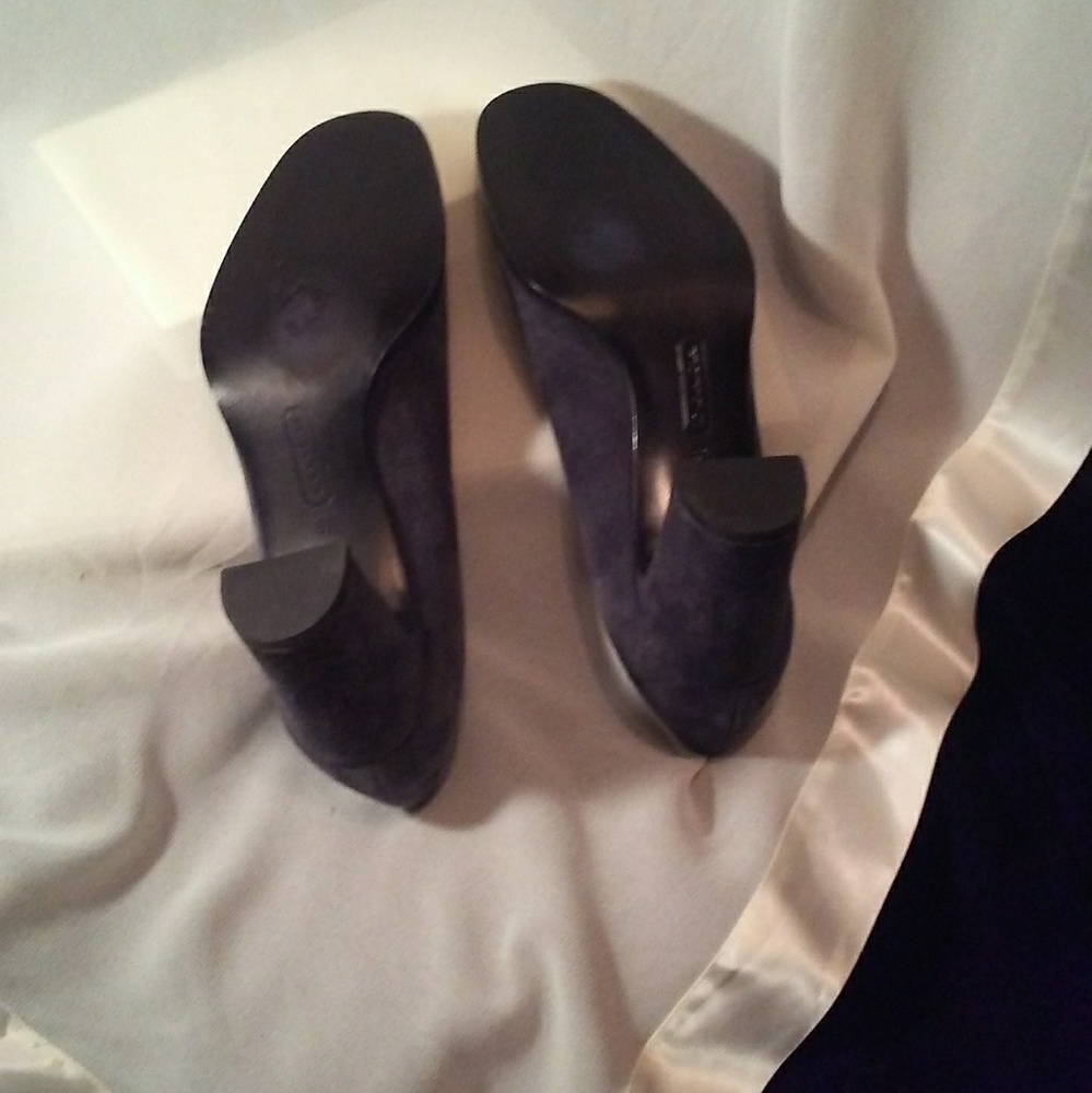 COACH Shoes - Picture 6 of 6